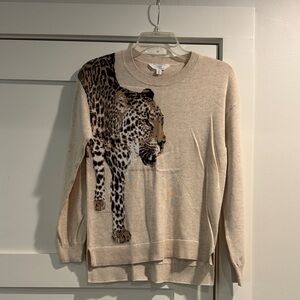 Leopard (full body of leopard) Sweater front and back